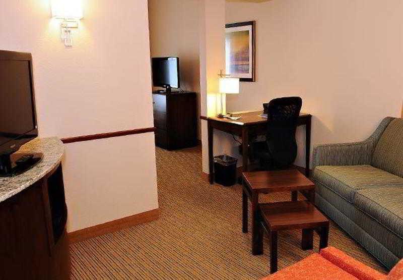 Fairfield Inn & Suites By Marriott Slippery Rock Exterior foto
