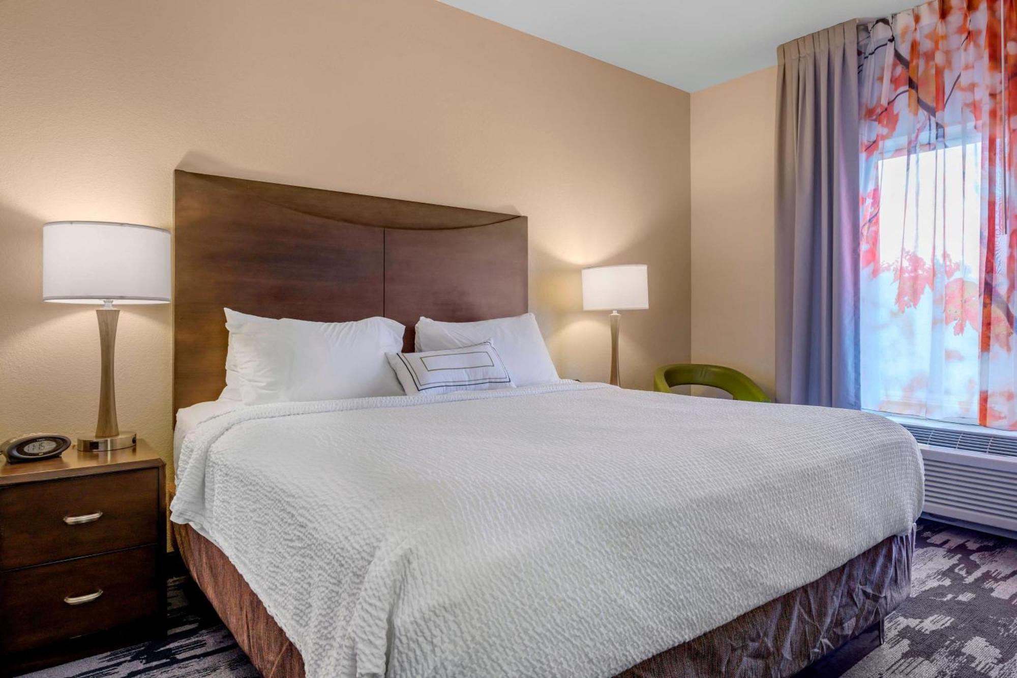 Fairfield Inn & Suites By Marriott Slippery Rock Exterior foto