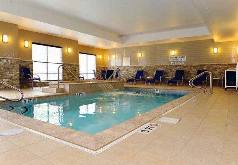 Fairfield Inn & Suites By Marriott Slippery Rock Exterior foto